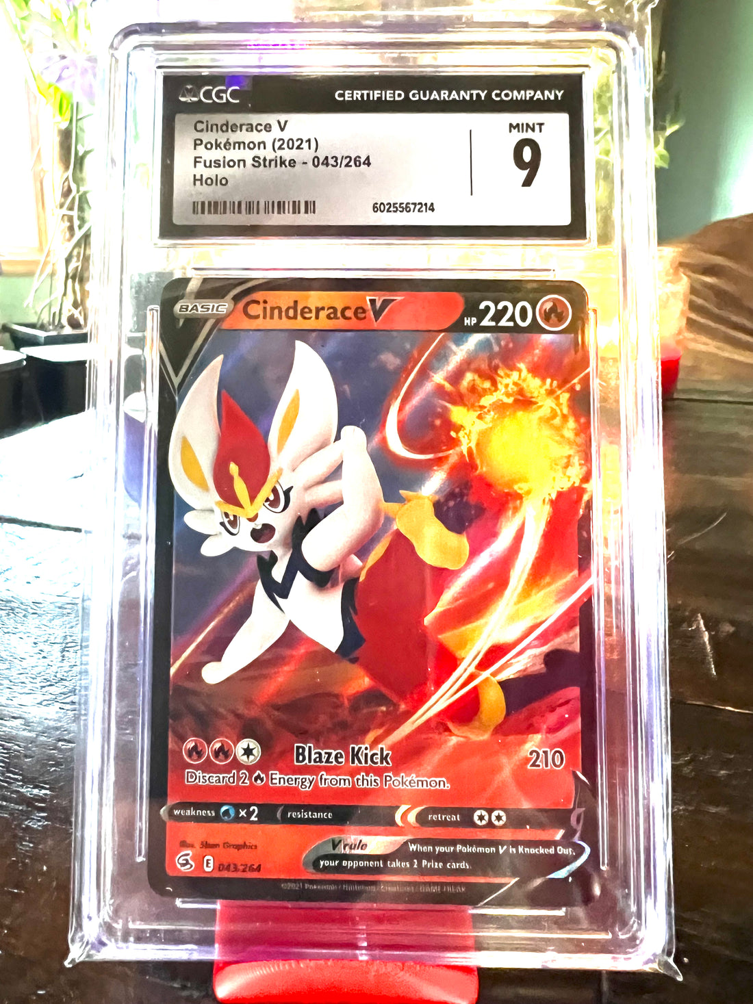 Cinderance V Fusion Strike 044/264 Mint 9