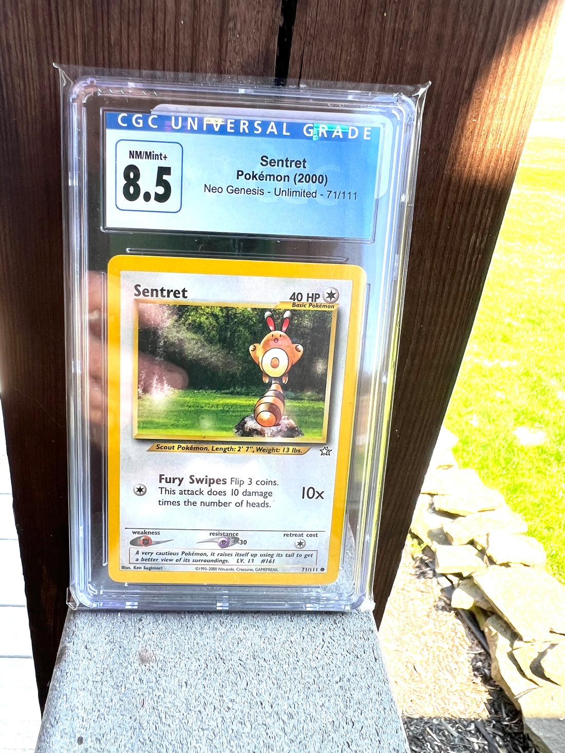 Sentret Neo Genesis Unlimited 77/111 NM/Mint+ 8.5