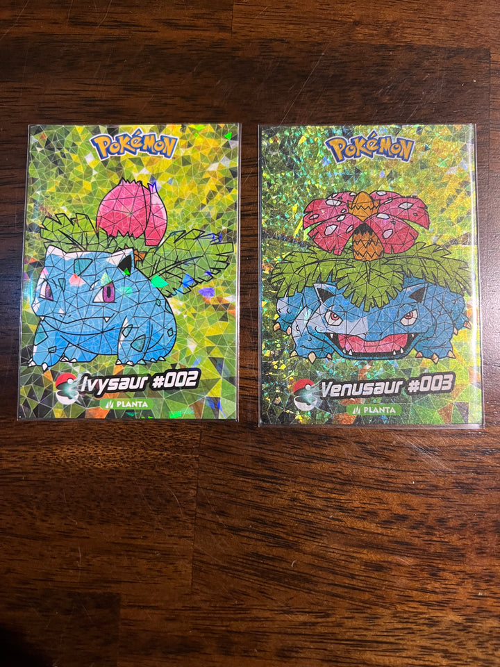 Peru Crystal Collection Ivysaur #002 & Venasaur #003