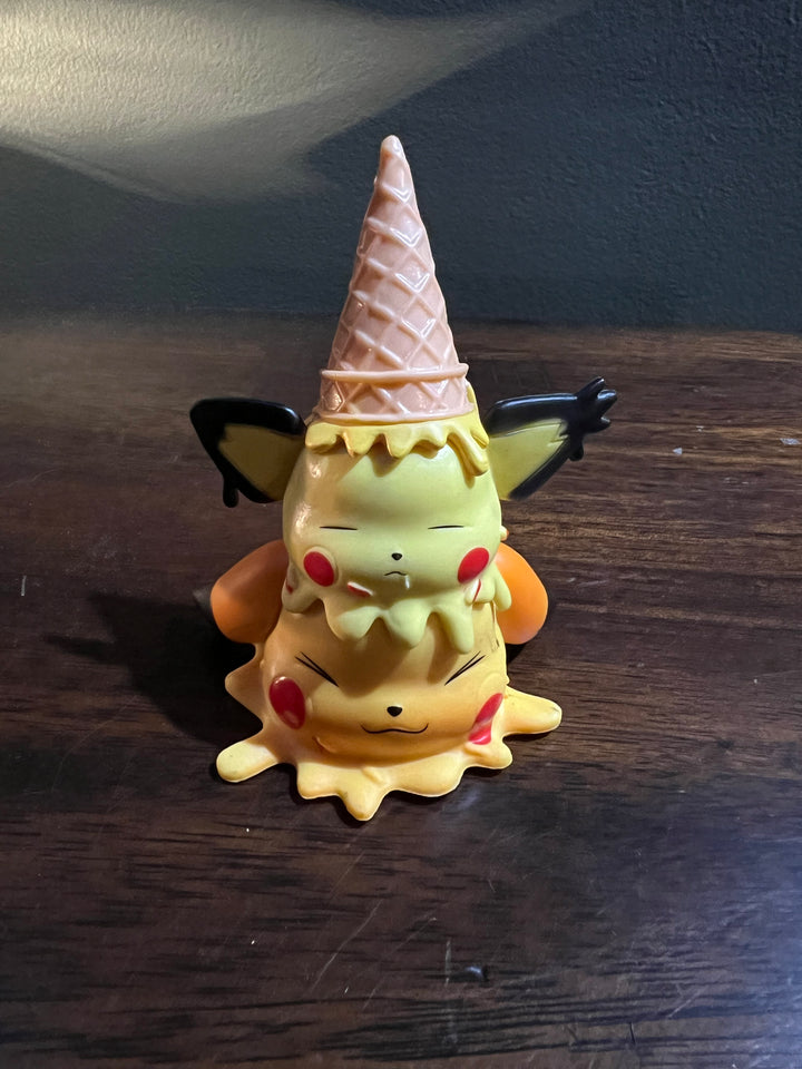 Pikachu & Pichu Ice Cream Series Figure