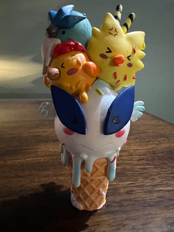 Legendary Birds Ice Cream Figure