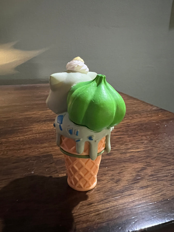 Bulbasaur Ice Cream Figure